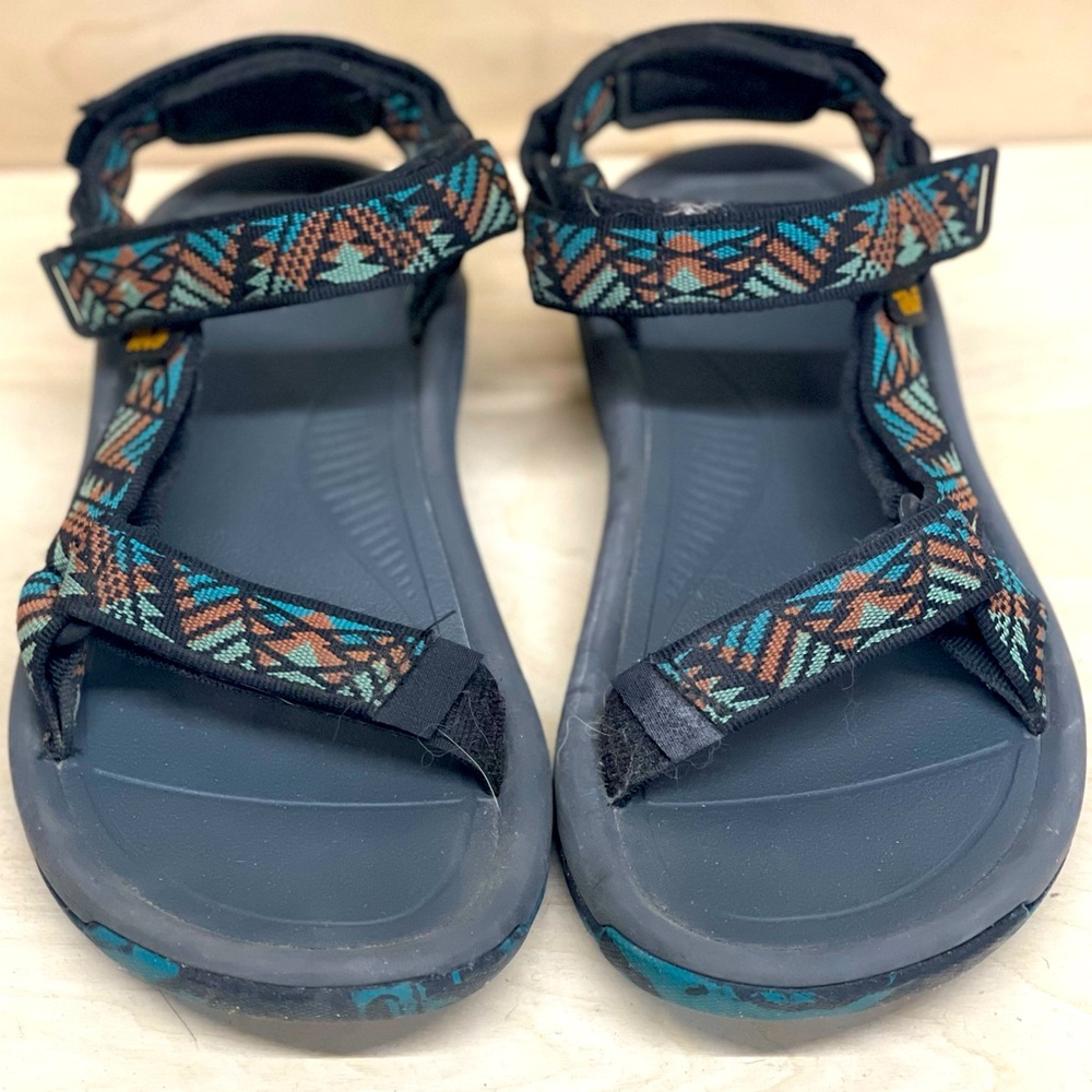 Teva colorful sport sandals - barely worn! Women’s size 7